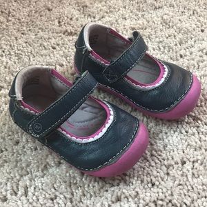 Stride Rite Toddler shoes Size 4